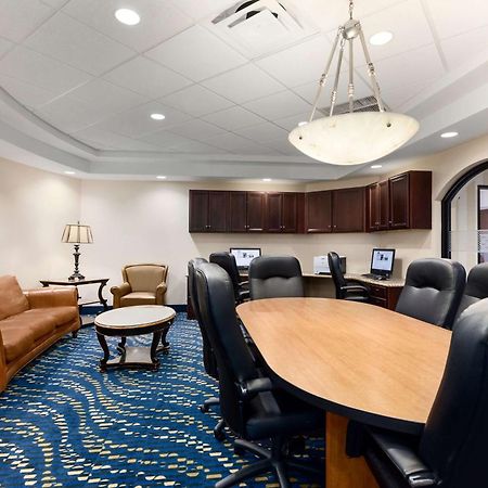 Hampton Inn Γουοτερτάουν Εξωτερικό φωτογραφία
