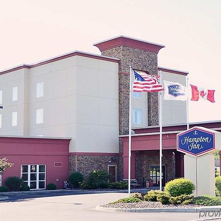Hampton Inn Γουοτερτάουν Εξωτερικό φωτογραφία