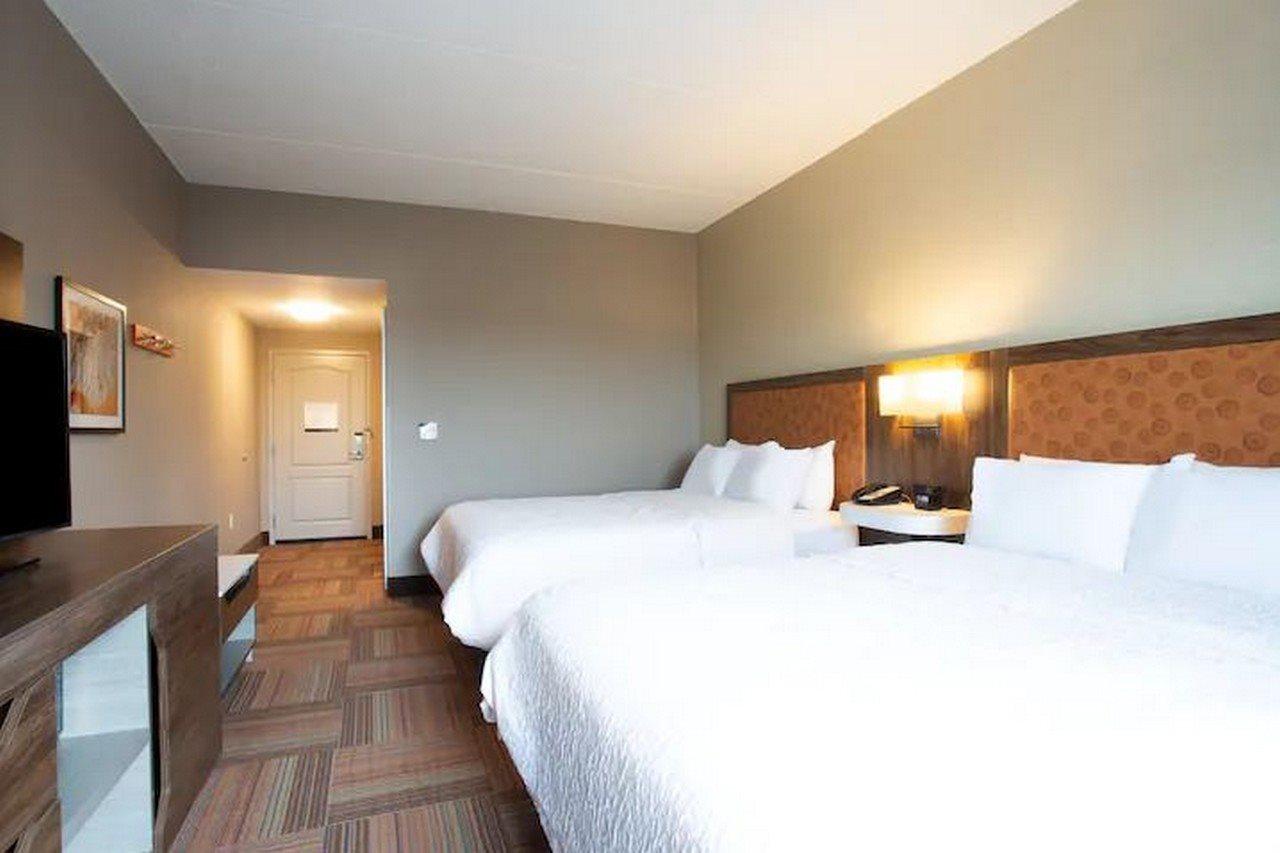 Hampton Inn Γουοτερτάουν Εξωτερικό φωτογραφία