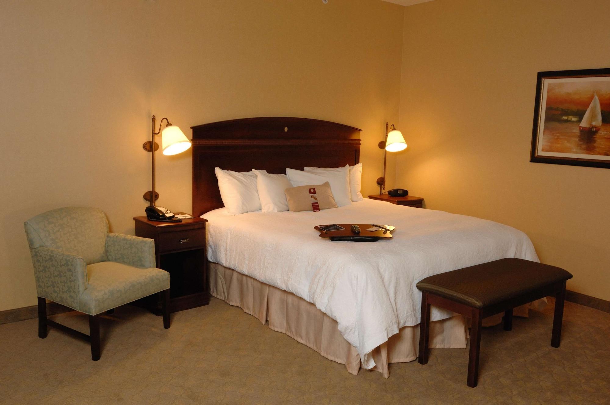 Hampton Inn Γουοτερτάουν Εξωτερικό φωτογραφία