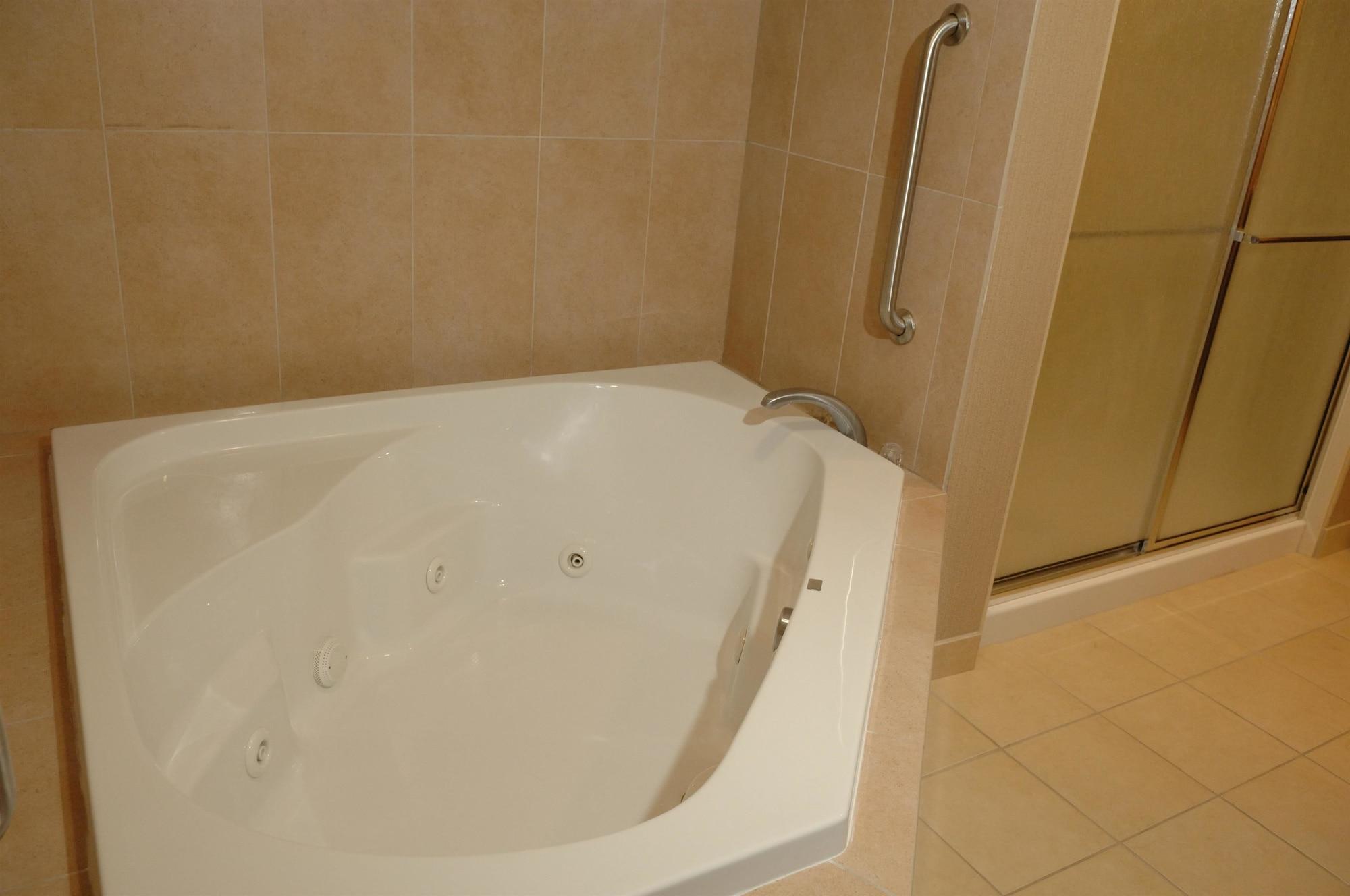 Hampton Inn Γουοτερτάουν Εξωτερικό φωτογραφία