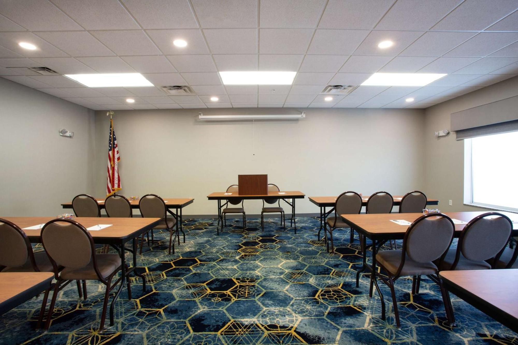 Hampton Inn Γουοτερτάουν Εξωτερικό φωτογραφία