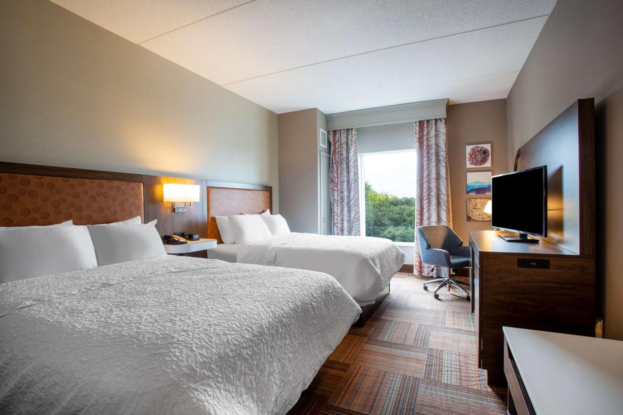 Hampton Inn Γουοτερτάουν Εξωτερικό φωτογραφία
