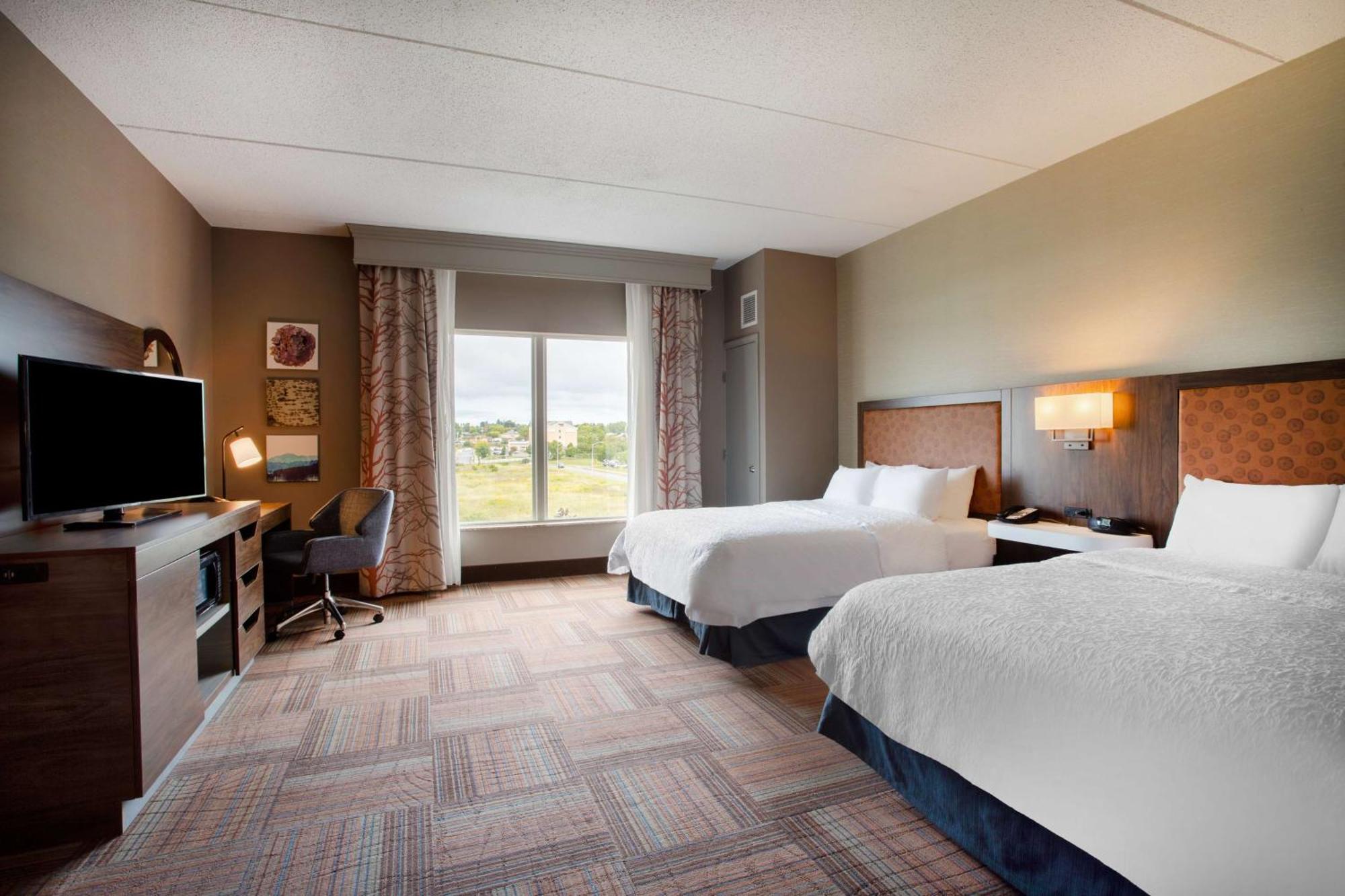 Hampton Inn Γουοτερτάουν Εξωτερικό φωτογραφία