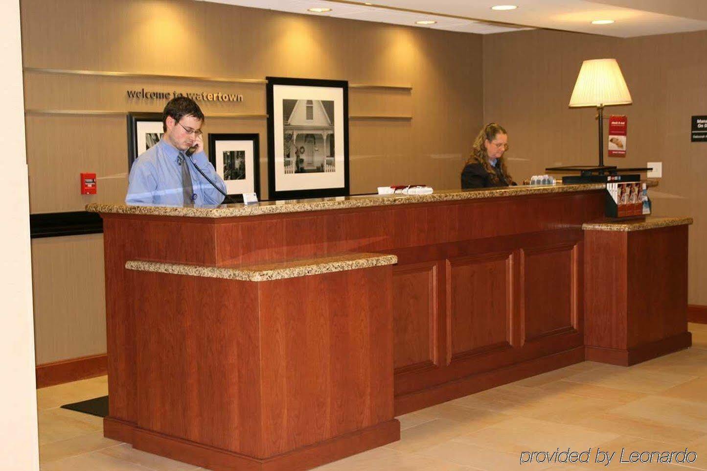 Hampton Inn Γουοτερτάουν Εξωτερικό φωτογραφία
